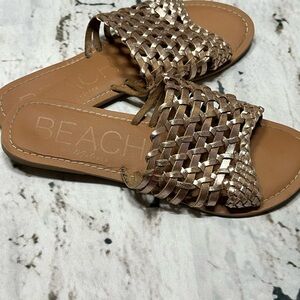 BEACHGOLD Metallic Woven Slide Sandals - Rose Gold